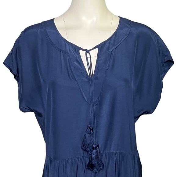 Marie Oliver Silk Navy Blue Keyhole Boxy Shift Tiered Mini Dress Size Medium - Picture 3 of 9